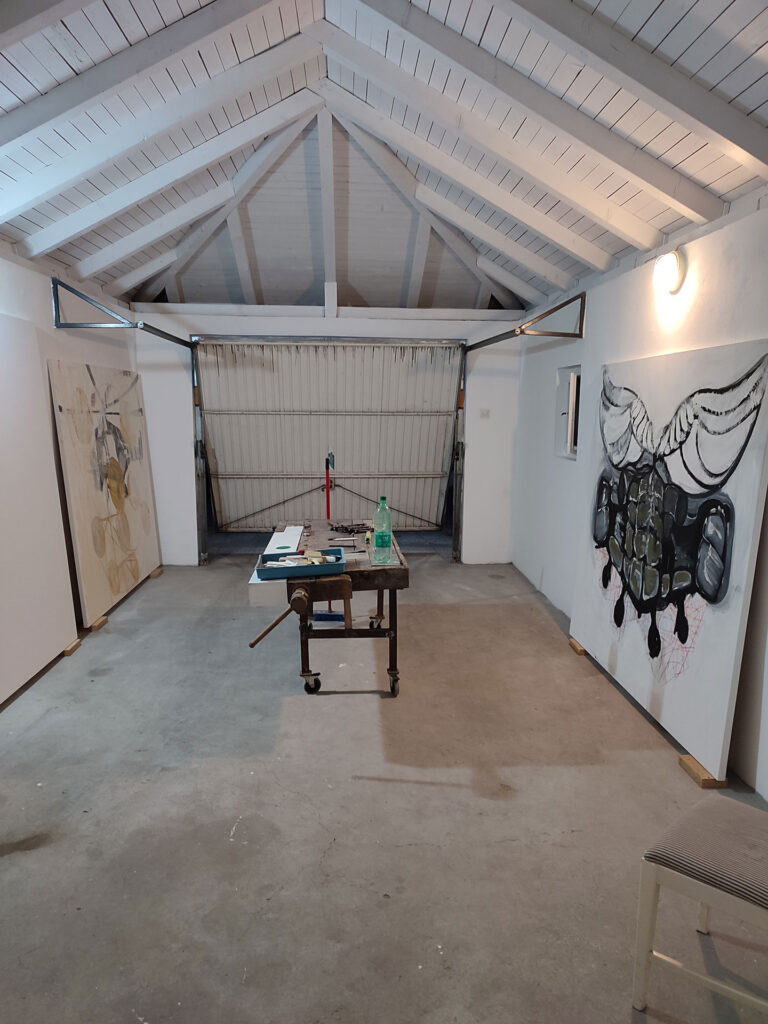 A garage, turned working studio, Avala house