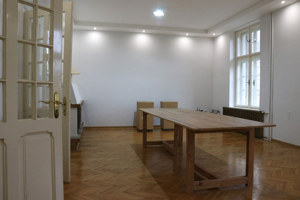 Grand room